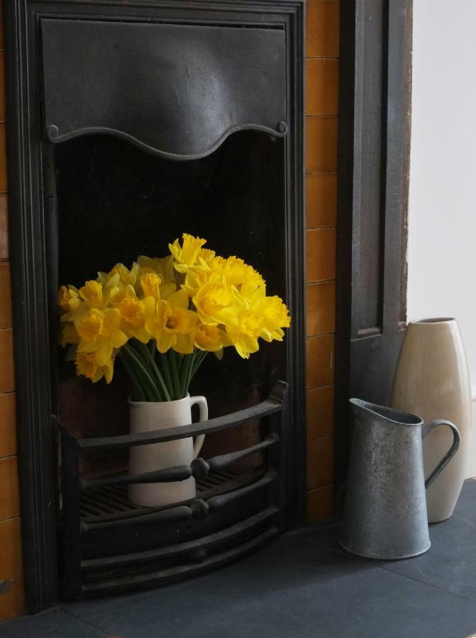 Bright And Elegant 2 Bedroom Flat, Near Notting Hill Londra Exterior foto